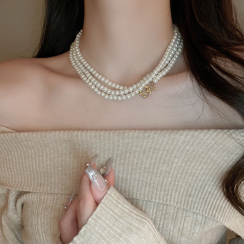 Irregular Long Pearl Necklace Niche