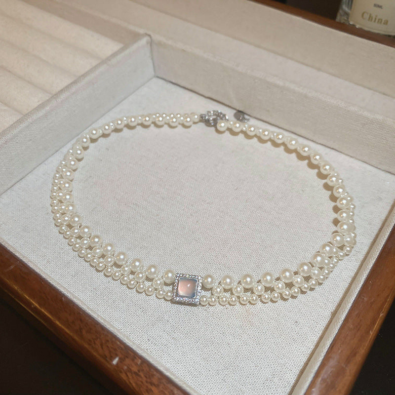 Irregular Long Pearl Necklace Niche