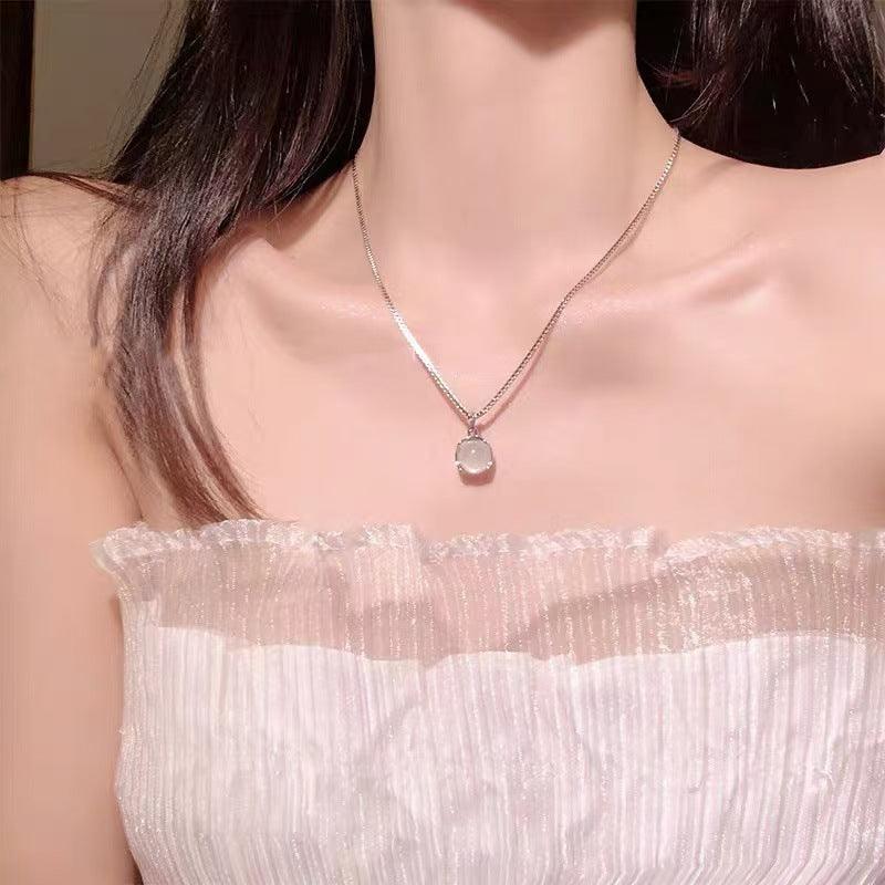 Light Luxury And Simplicity Moonstone Women's Clavicle Chain